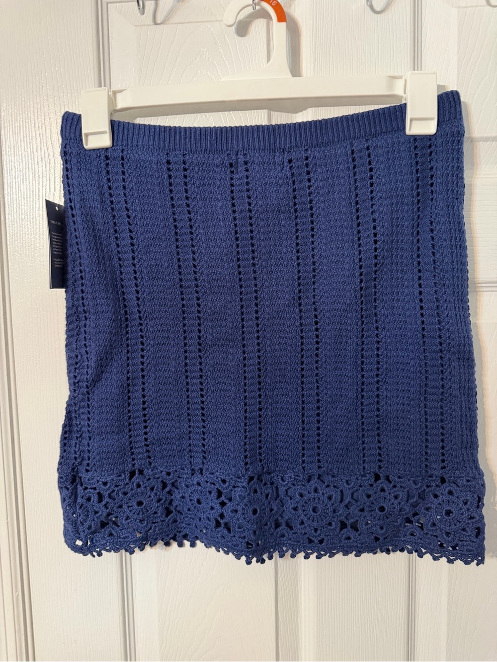 Universal Thread Navy Blue Crochet-Hem Knit Mini Skirt